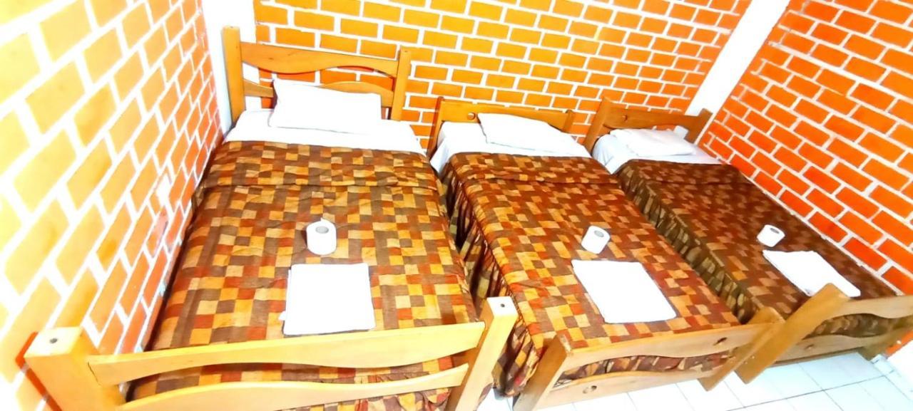 Andes Hostel Huaraz  Zewnętrze zdjęcie