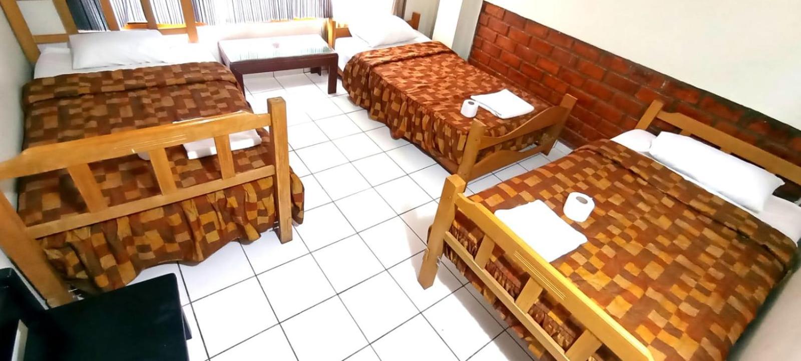 Andes Hostel Huaraz  Zewnętrze zdjęcie
